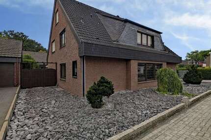Haus Dinslaken - 6 Zimmer, 258 m&sup2;, 695.000&euro; | Angebot:27257617