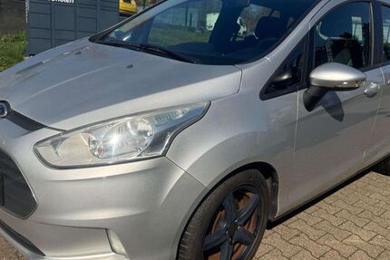 Ford B-Max 122.887 km 3.990 &euro; Mönchengladbach 41199