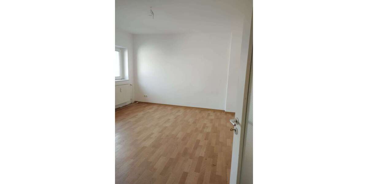 Etagenwohnung Duisburg Hamborn - 2.5 Zimmer, 67 m&sup2;, 650&euro; | Angebot:25286613