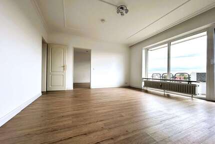 Wohnung Meerbusch Kierst - 3 Zimmer, 65 m&sup2;, 220.000&euro; | Angebot:23375245
