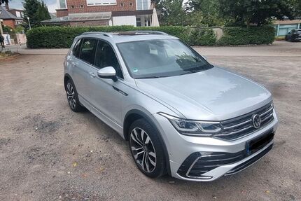 VW Tiguan 16.500 km 27.599 &euro; Düsseldorf 40547