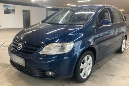 VW Golf 99.800 km 5.499 &euro; Mönchengladbach 41238
