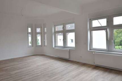 Wohnung Mönchengladbach Eicken - 3 Zimmer, 96 m&sup2;, 850&euro; | Angebot:22138395