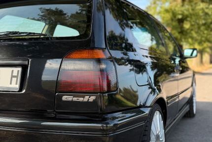 VW Golf 203.000 km 15.999 &euro; Duisburg 47269