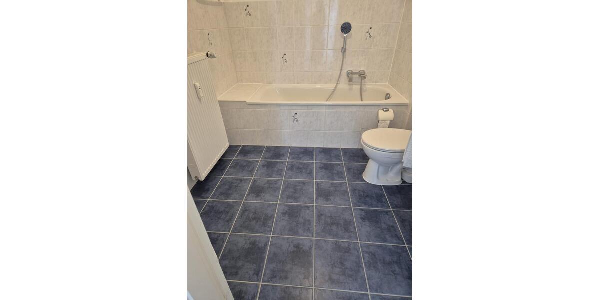 Etagenwohnung Krefeld Benrad - 2 Zimmer, 61 m&sup2;, 139.000&euro; | Angebot:27456097