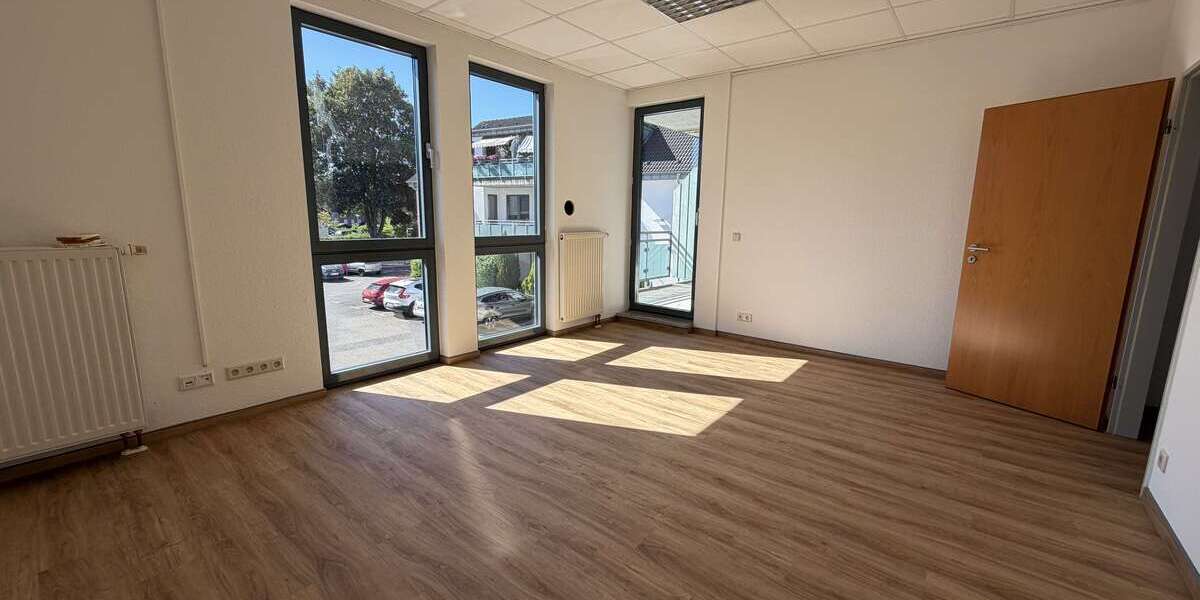 Etagenwohnung Viersen Sittard - 3 Zimmer, 84 m&sup2;, 870&euro; | Angebot:27423387