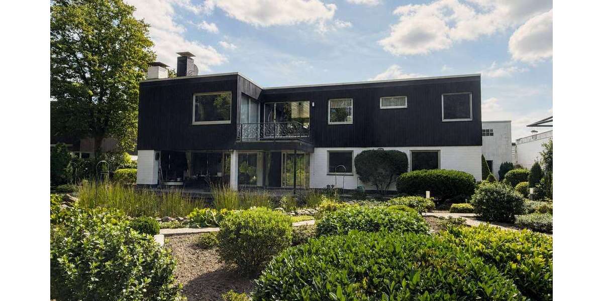 Einfamilienhaus Duisburg Rheinhausen - 8 Zimmer, 295 m&sup2;, 630.000&euro; | Angebot:27308025