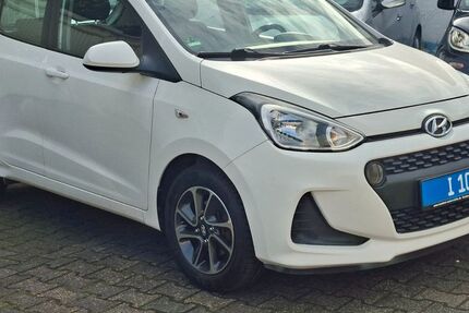 Hyundai i10 69.124 km 7.990 &euro; Duisburg 47269