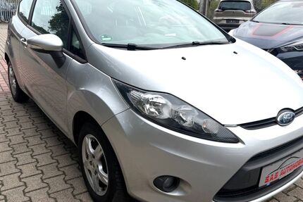 Ford Fiesta 128.720 km 2.900 &euro; Moers 47445