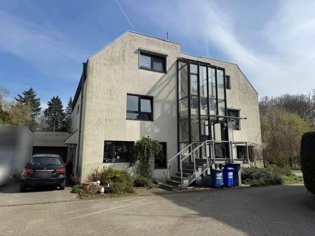 Etagenwohnung Mönchengladbach Nord - 5 Zimmer, 114 m&sup2;, 265.000&euro; | Angebot:27298445