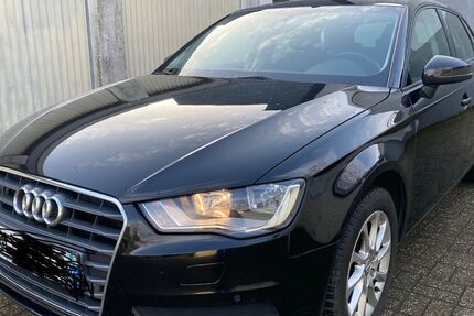 Audi A3 198.785 km 10.330 &euro; Düsseldorf 40231