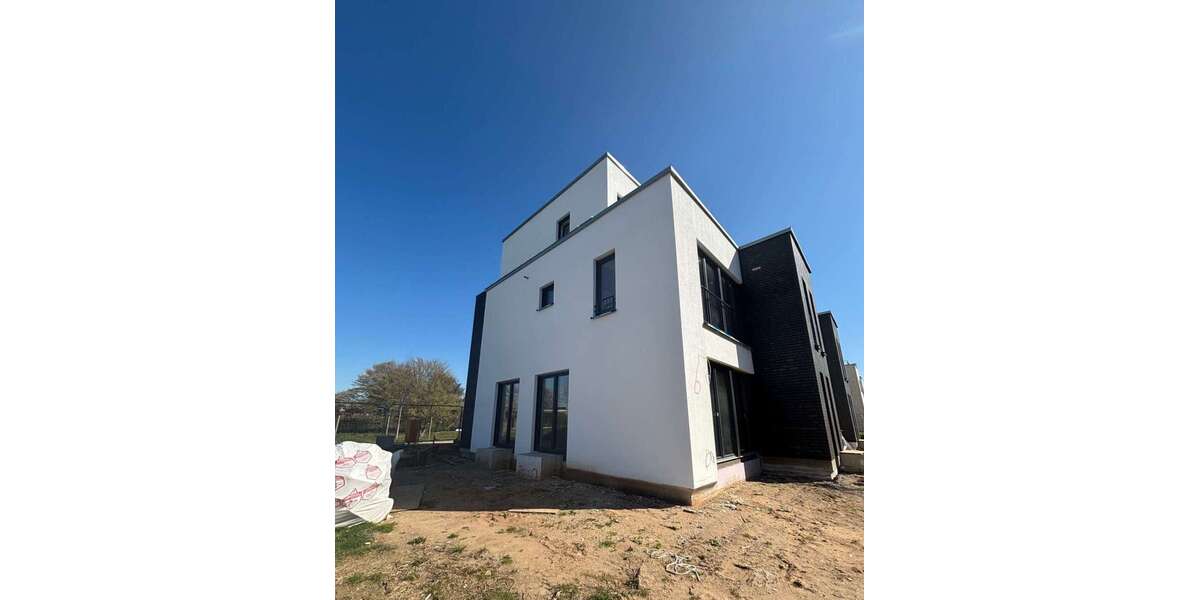 Einfamilienhaus Duisburg - Huckingen Huckingen - 6 Zimmer, 194 m&sup2;, 1.168.000&euro; | Angebot:11972679