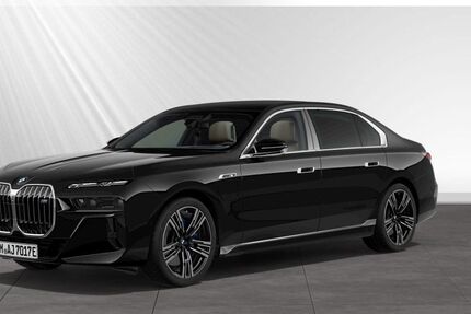 BMW M760 48.362 km 89.871 &euro; Moers 47441