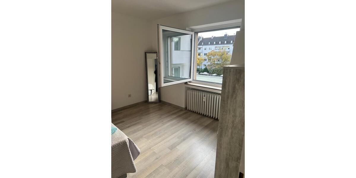 D-Zoo, möbl. 2 Zi. ETW, ruhig und Zentral in Einkaufsstraße , ca. 40qm Wfl., 8qm Keller - Wohnanlage Düsseldorf Stadtbezirk 2 | Angebot:26836368