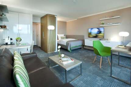 Zimmer Düsseldorf Golzheim - 1 Zimmer, 1.250&euro; | Angebot:26870588