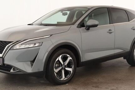 Nissan Qashqai 27.800 km 21.284 &euro; Düsseldorf 40233