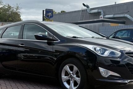 Hyundai i40 94.710 km 7.390 &euro; Dinslaken 46537