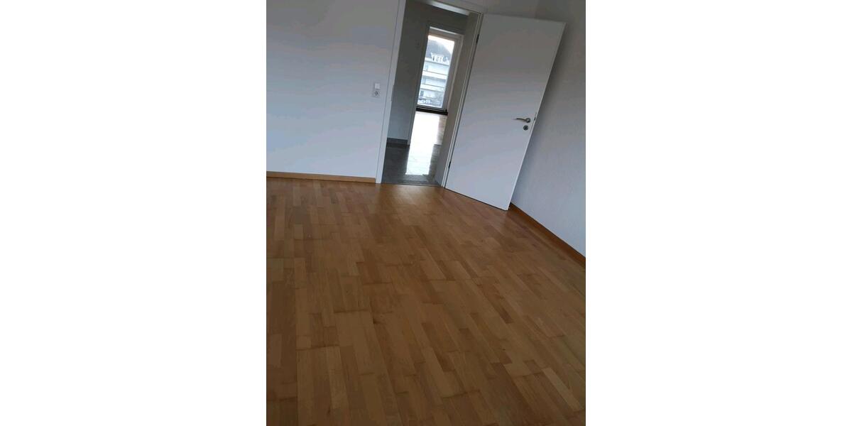Etagenwohnung Krefeld - 3 Zimmer, 78 m&sup2;, 139.000&euro; | Angebot:27204273