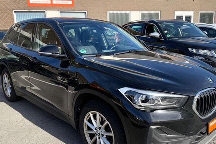 BMW X1 209.300 km 14.880 &euro; Düsseldorf 40549