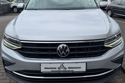 VW Tiguan 120.000 km 17.599 &euro; Mülheim / Ruhr 45473
