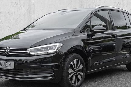 VW Touran 25.444 km 29.970 &euro; Meerbusch 40670