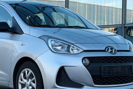 Hyundai i10 122.466 km 5.222 &euro; Mönchengladbach 41068