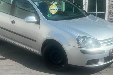 VW Golf 95.000 km 3.890 &euro; Oberhausen 46145