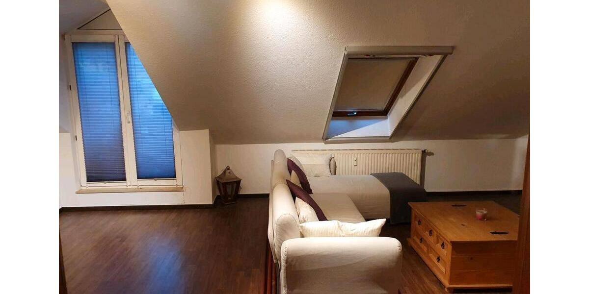 Dachgeschoßwohnung Neuss Furth-Mitte - 2 Zimmer, 63 m&sup2;, 259.000&euro; | Angebot:27456099