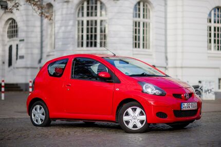Toyota Aygo (X) 207.000 km 2.599 &euro; Ratingen 40880