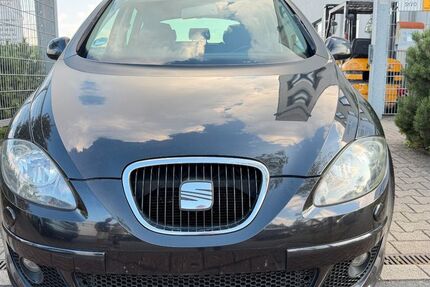 Seat Altea 293.000 km 1.599 &euro; Oberhausen 46047