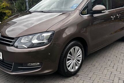 VW Sharan 291.000 km 9.100 &euro; Oberhausen 46147