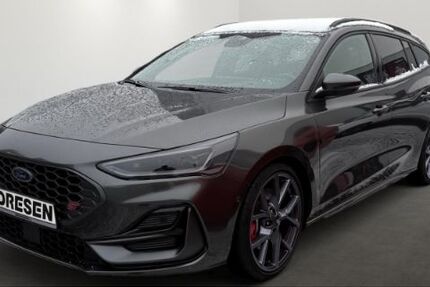 Ford Focus 18.218 km 32.690 &euro; Neuss 41464
