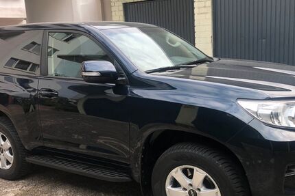 Toyota Land Cruiser 170.200 km 37.500 &euro; Düsseldorf 40468