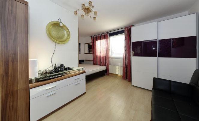 Etagenwohnung Düsseldorf Stadtbezirk 9 - 1 Zimmer, 24 m&sup2;, 83.000&euro; | Angebot:27258761