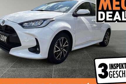 Toyota Yaris 26.421 km 18.890 &euro; Neuss 41464