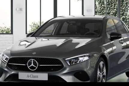 Mercedes-Benz A 200 9.900 km 38.690 &euro; Duisburg 47138