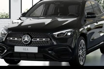 Mercedes-Benz GLA 200 9.900 km 43.990 &euro; Düsseldorf 40470