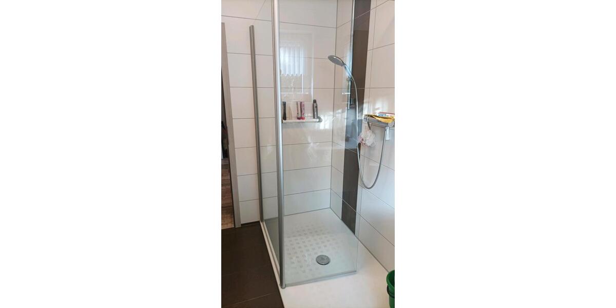 Etagenwohnung Dinslaken - 3.5 Zimmer, 81 m&sup2;, 219.000&euro; | Angebot:27453093