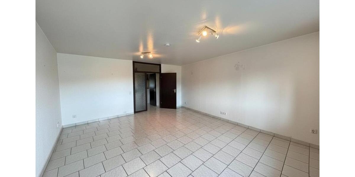 Etagenwohnung Mönchengladbach Süd - 2 Zimmer, 64 m&sup2;, 154.000&euro; | Angebot:27406460