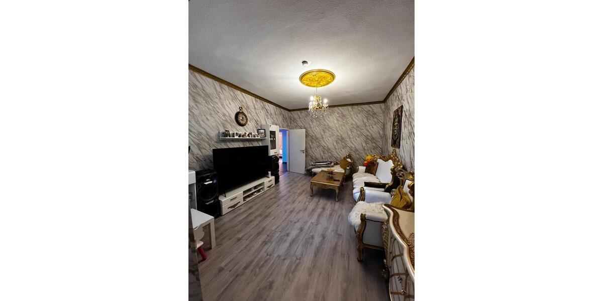 Etagenwohnung Duisburg Hamborn - 5 Zimmer, 104 m&sup2;, 123.500&euro; | Angebot:27474916