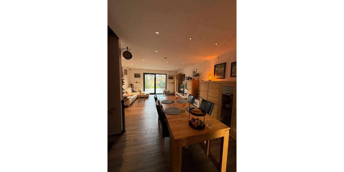 Reihenhaus Oberhausen Biefang - 4 Zimmer, 130 m&sup2;, 489.000&euro; | Angebot:27463524
