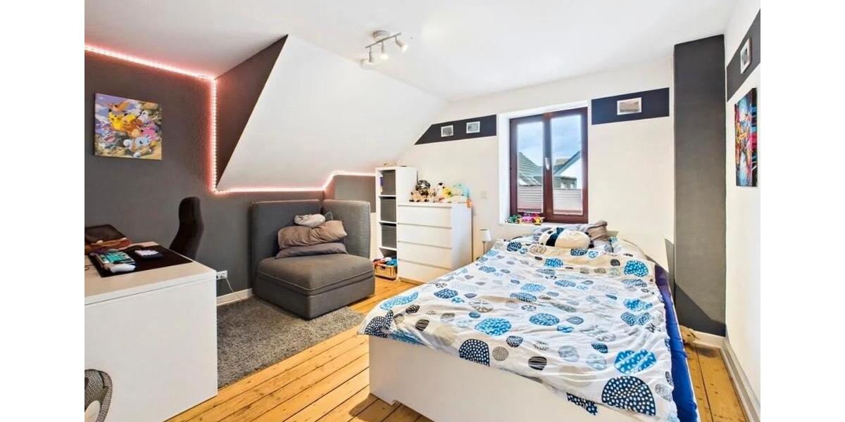 Doppelhaushälfte Krefeld Bockum - 6 Zimmer, 145 m&sup2;, 695.000&euro; | Angebot:27438345