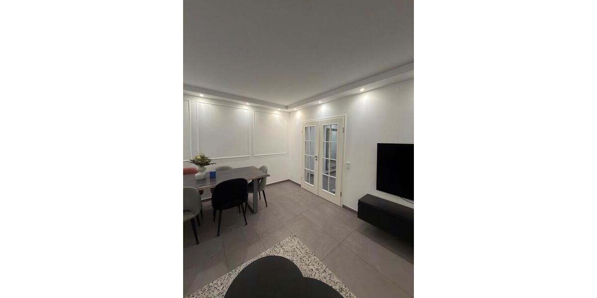Etagenwohnung Duisburg Mittelmeiderich - 4.5 Zimmer, 87 m&sup2;, 220.000&euro; | Angebot:26502484