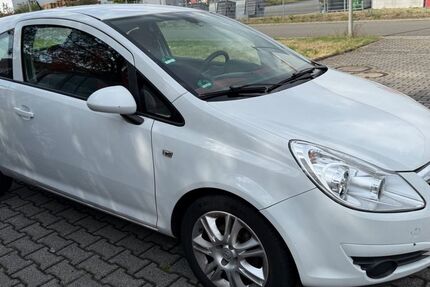 Opel Corsa 218.000 km 1.000 &euro; Oberhausen 46049