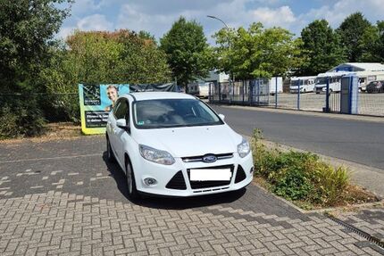 Ford Focus 141.000 km 5.750 &euro; Herongen 47638