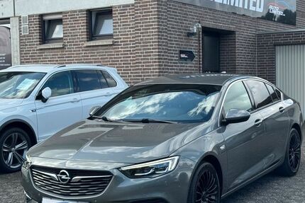 Opel Insignia 94.000 km 13.900 &euro; Geldern 47608