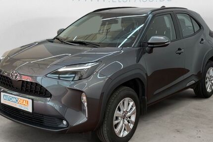 Toyota Yaris Cross 33.345 km 22.499 &euro; Duisburg 47138