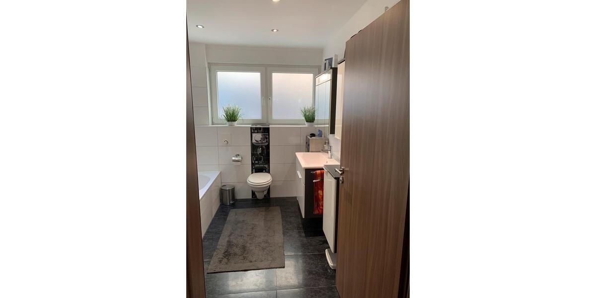 Einfamilienhaus Kamp-Lintfort Lintfort - 6 Zimmer, 200 m&sup2;, 625.000&euro; | Angebot:21323571