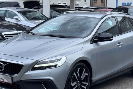 Volvo V40 Cross Country 89.582 km 15.900 &euro; Oberhausen 46045