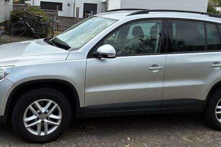 VW Tiguan 149.767 km 6.800 &euro; Neukirchen-Vluyn 47506